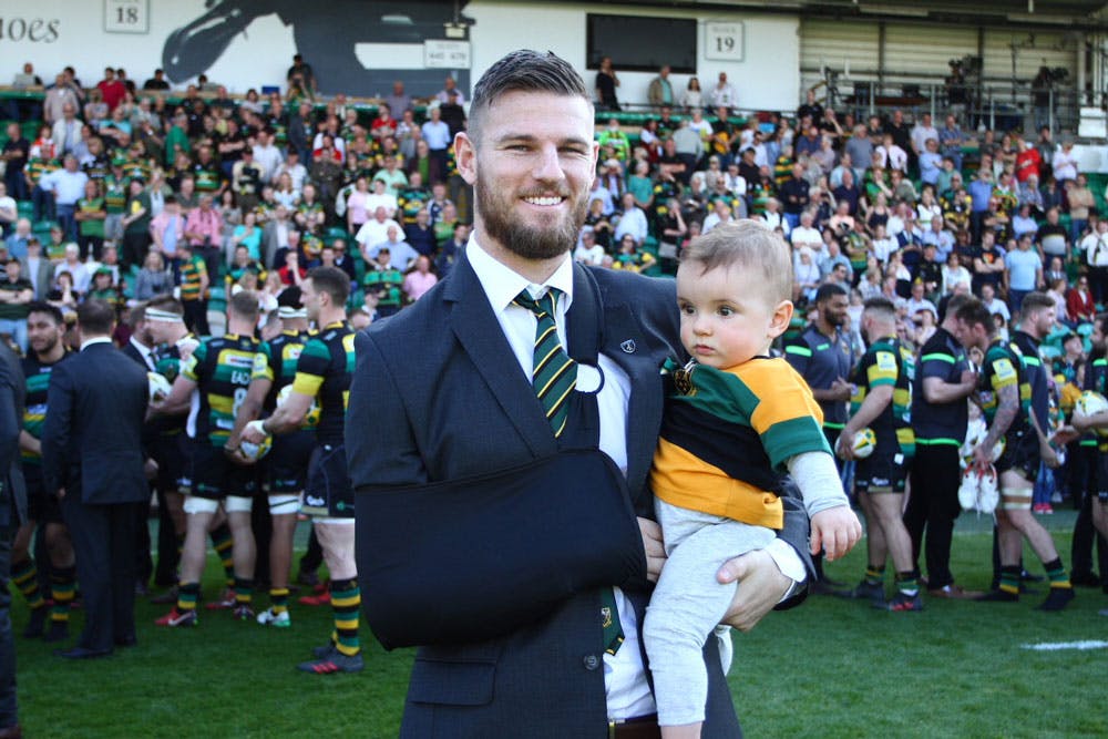 Former Wallaby Rob Horne with his son. Photo: supplied