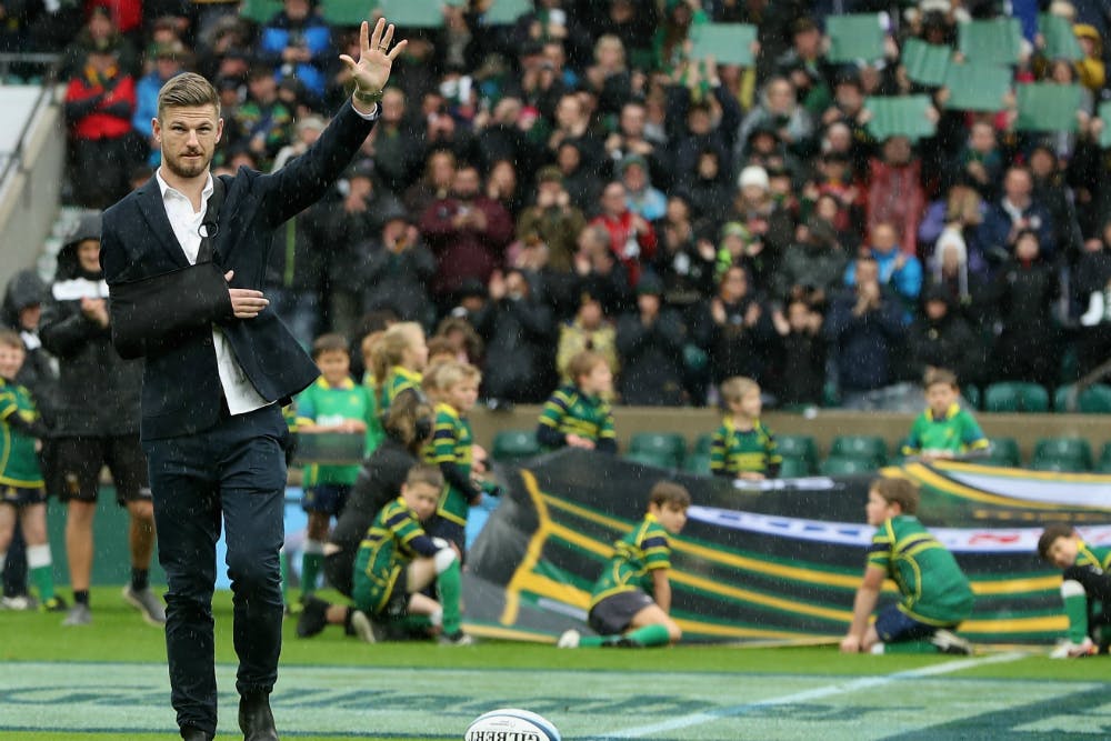 Rob Horne waves to the crowd at Twickenham. Photo: Getty Images