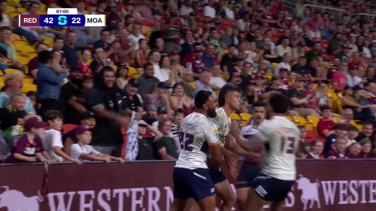 Kyren Taumoefolau Try v Queensland Reds | SRP 2025