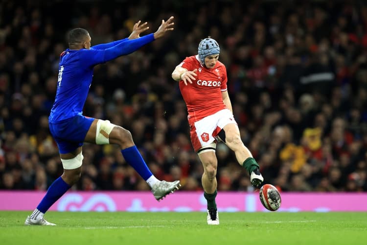 Wales centre Jonathan Davies announced his retirement on Sunday. Photo: Getty Images