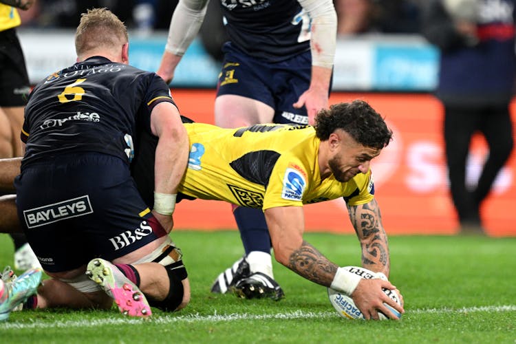 TJ Perenara has signed a three-year contract to play club rugby in Japan. Photo: Getty Images