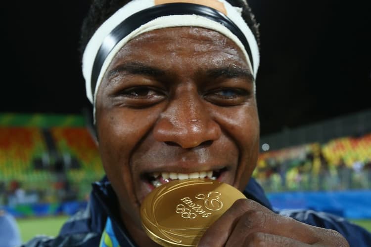 French club Biarritz has sacked 2016 Fijian Rugby Sevens gold medallist Masivesi Dakuwaqa for a bizarre biting incident on a night out. Photo: Getty Images