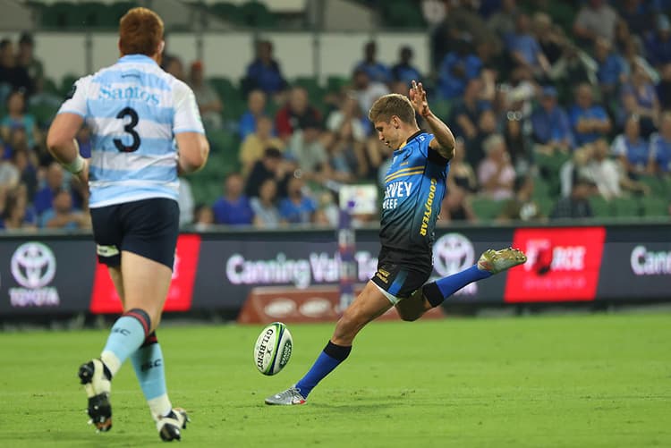 Goal line drop-outs remain for Super Rugby Trans Tasman | Getty Images