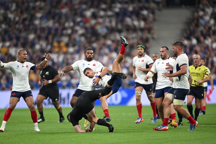 The All Blacks will be out to continue their winning ways as they face France at the Stade de France. Photo: Getty Images