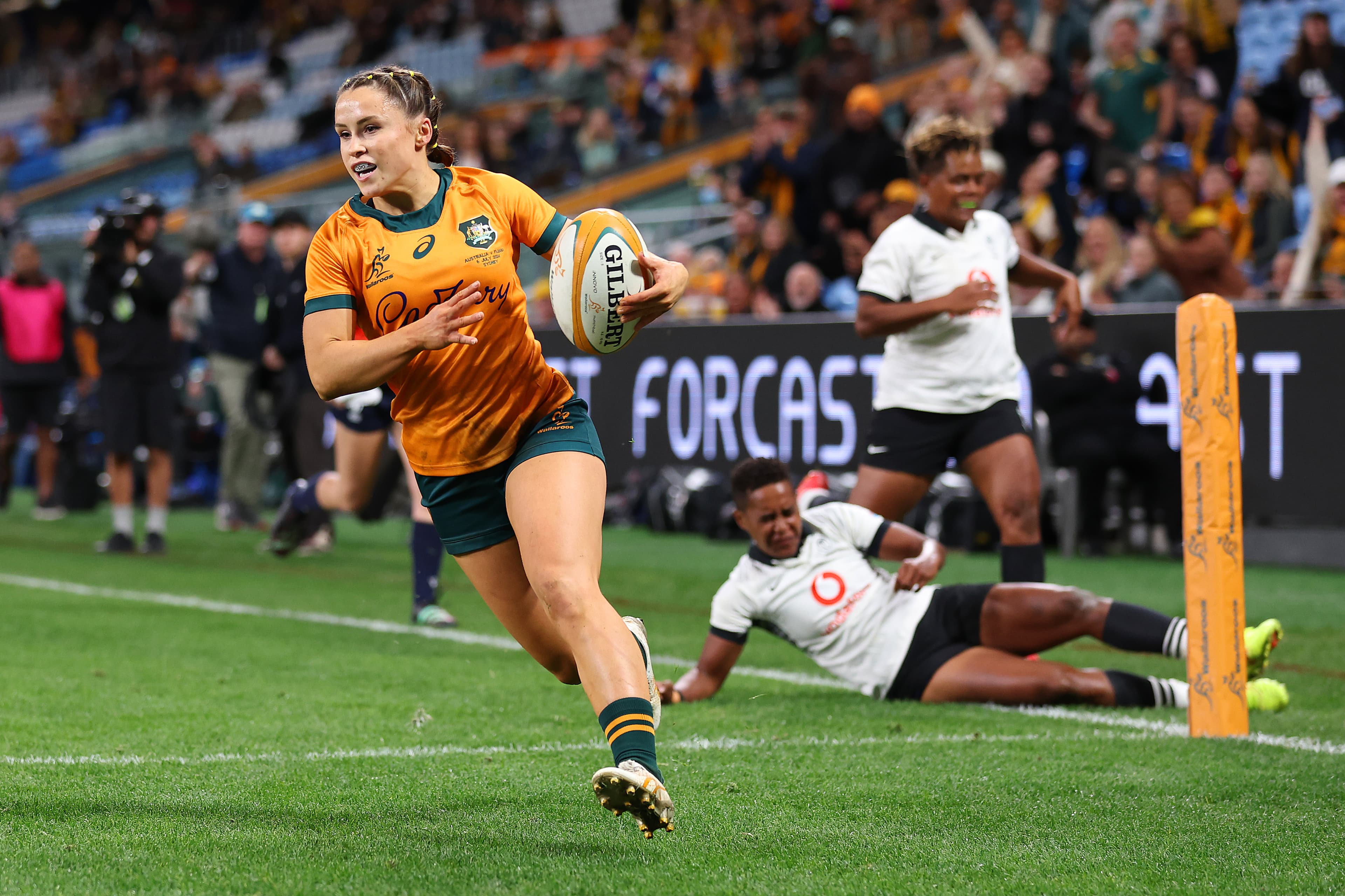 Desiree Miller storms towards the try line during the Wallaroos-Fijiana Test in Sydney. Picture: Getty